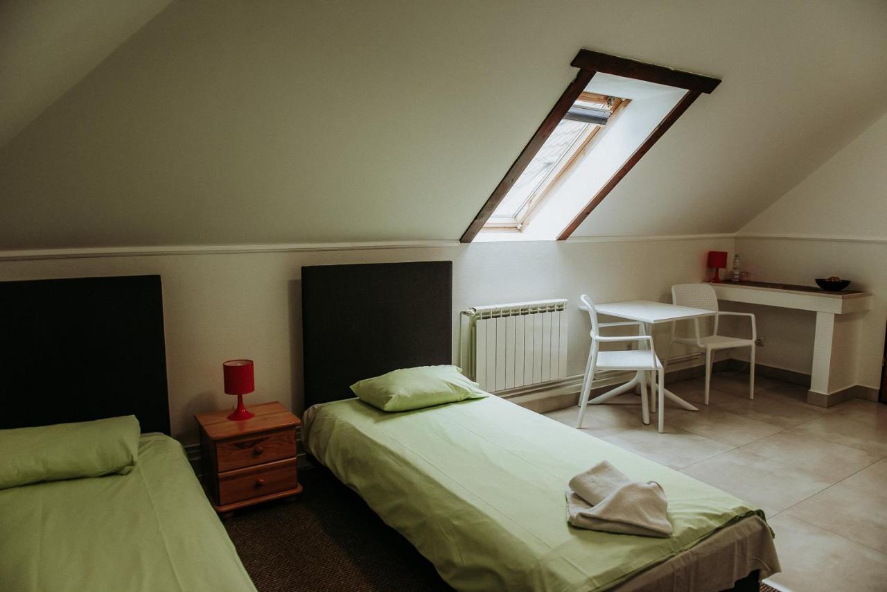 Dos Patos Bed & Breakfast Elk Bagian luar foto